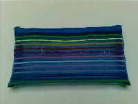 日用品及文具产业全链条解析 从生产厂家到批发市场的商业生态